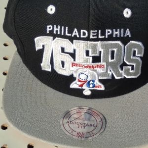 Philadelphia 76ers snapback hat